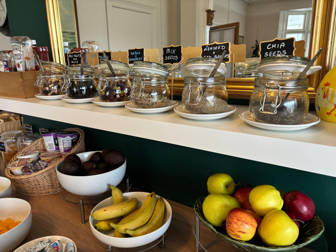 Food & Drinks 4, Marlborough Hotel, Isle of Wight