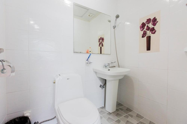 Bathroom 3, haneulpunggyeongpensyeon, Muju