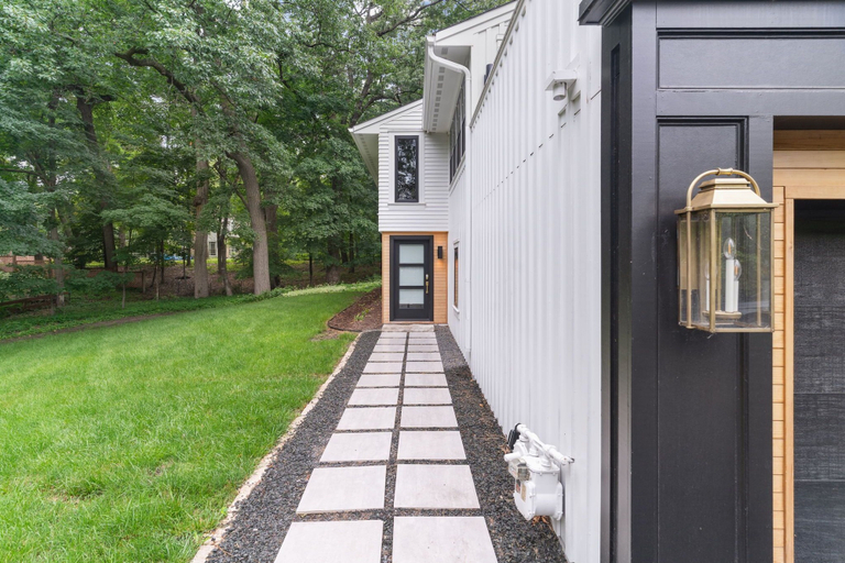 Exterior & Views 2, Wayzata Cove, Hennepin
