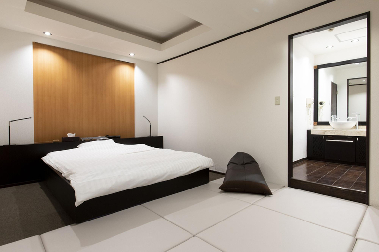 Bedroom 3, The Manga Hotel Togo, Tōgō