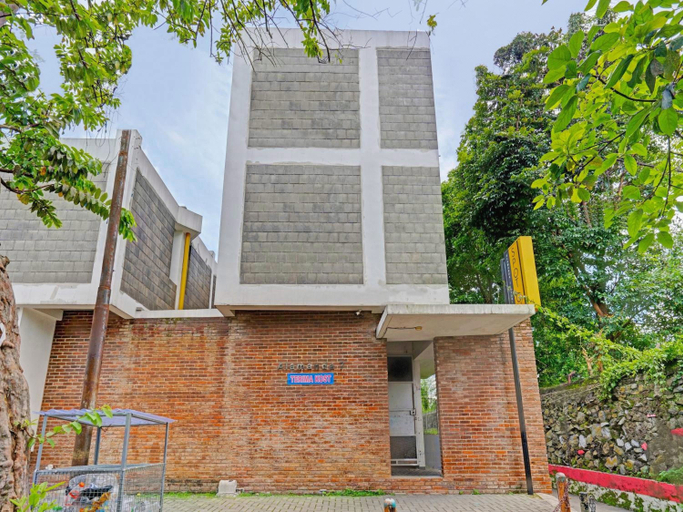 Others 2, Super OYO 2190 Alamanda 7 Syariah, Bandung