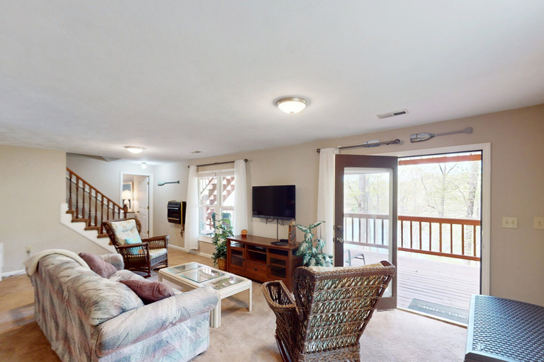 Living area 3, 1 Special Place - Waterfront Home With Private Dock, Lake Views, & Washer/dryer, Bedford