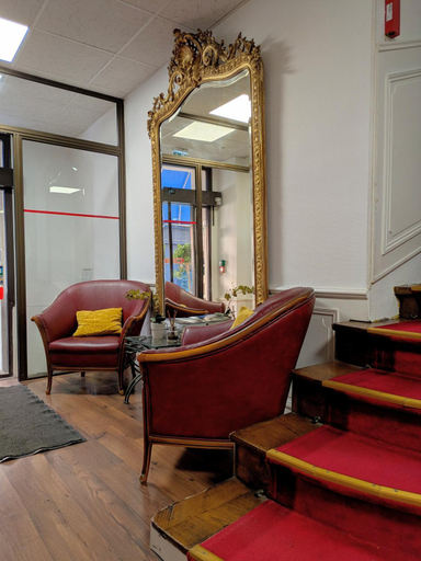 Public Area 2, Hotel Wilson Square, Haute-Garonne