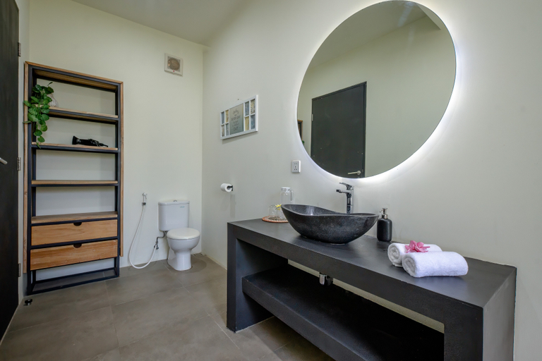Bathroom 4, Amazing Lombok Resort, Lombok