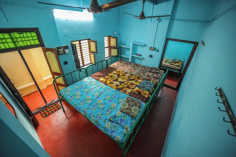 Room 2, V Homestay Tiruvannamalai, Tiruvannamalai