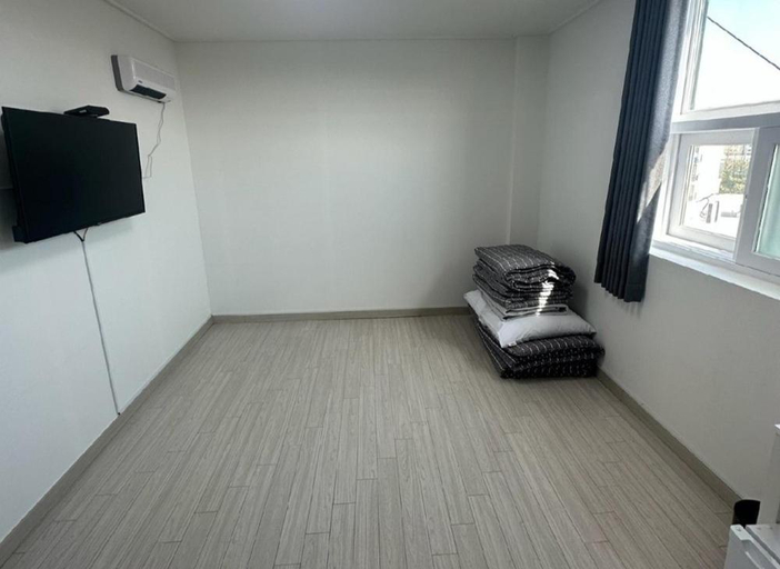 Others 2, Geojin Hotel, Goseong