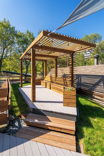 Exterior & Views 2, Dove's Nest - Earth Home, Hennepin