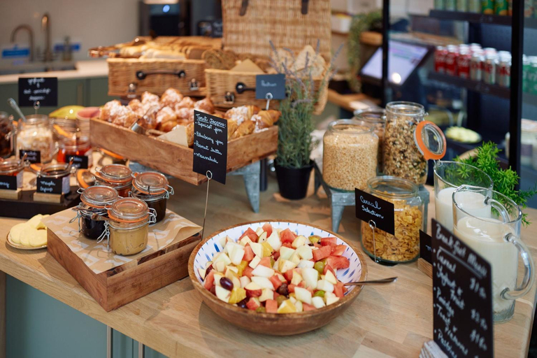 Food & Drinks, Rhodes House, Oxford, Oxfordshire