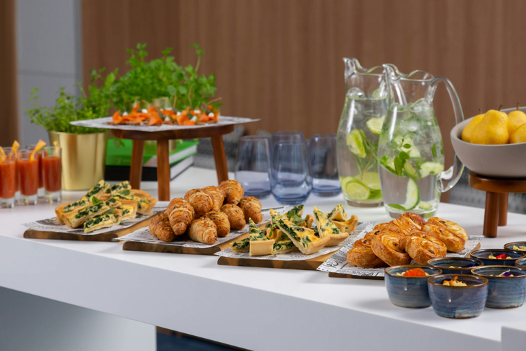 Food & Drinks 4, Courtyard Bucharest Floreasca, Municipiul Bucuresti