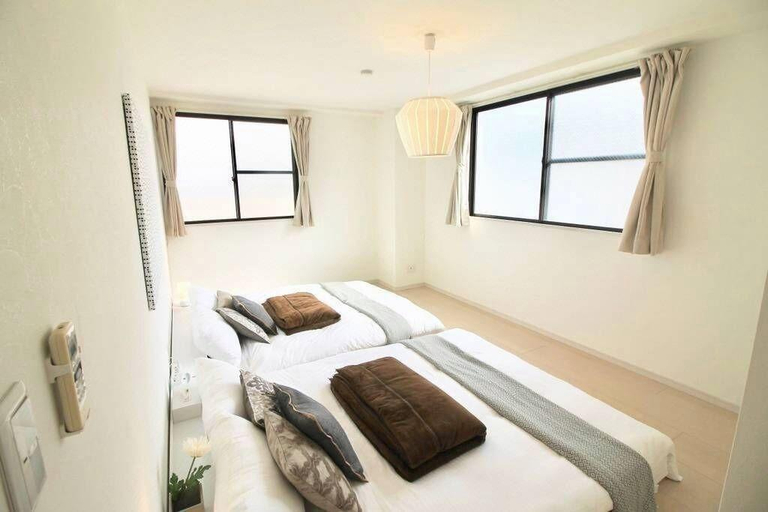 Bedroom 2, Luxes Hijiyama, Hiroshima