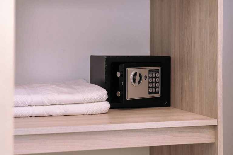 Room 5, Eslait Select, Barranquilla