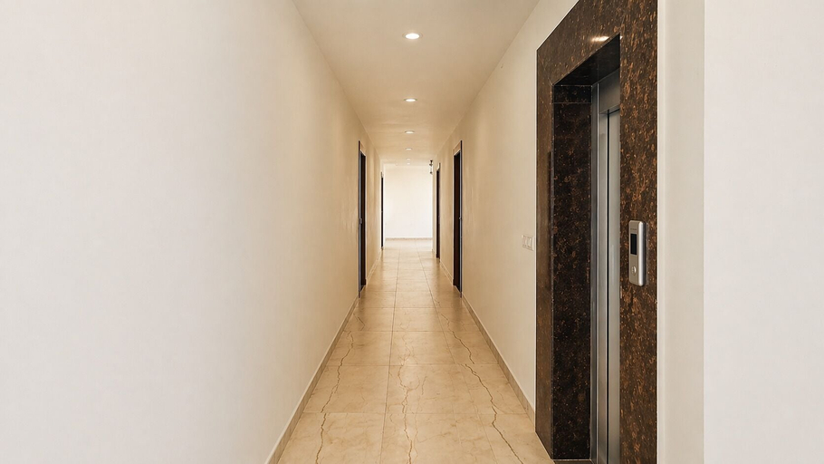 Interior entrance, Savanna Retreat, Nainital