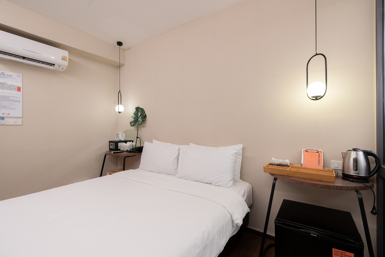 Bedroom 3, Wonderwall Hotel, Muang Chiang Mai