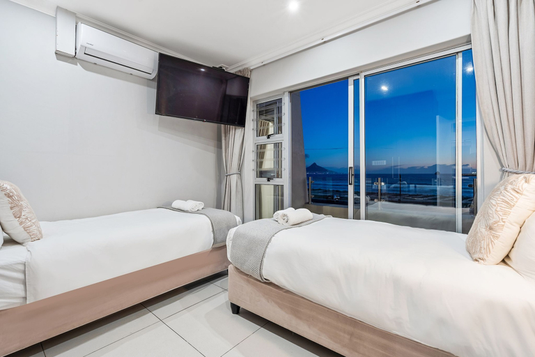 Interior 3, Sea Spray C101, City of Cape Town