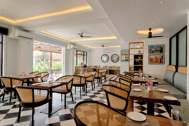 Dining 3, Sibaya Courtyard By Stone Wood Premium, North Goa