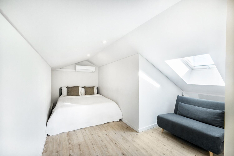 Bedroom 2, Lisbon Oriente Suites by Olala Homes, Lisbon