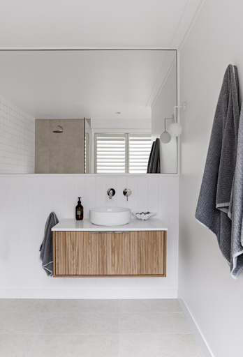 Bathroom, The Palm House Gerroa, Kiama