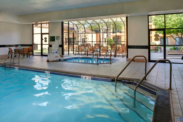 Sport & Beauty, Courtyard by Marriott Des Moines West Clive, Polk