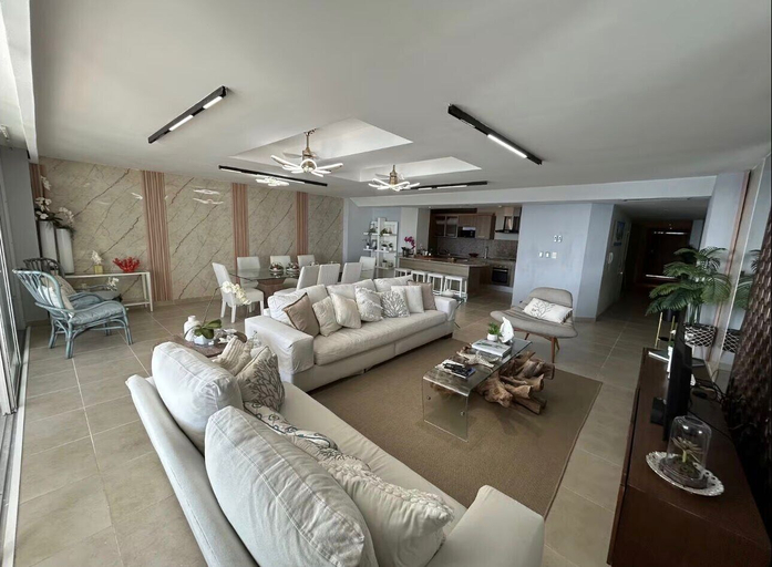 Living area 2, Apartamento Premium en Marbella, Guayacanes