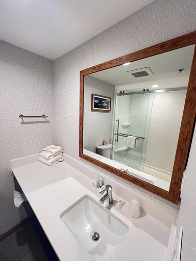 Bathroom 5, Cape Cod Family Resort and Parks, Barnstable