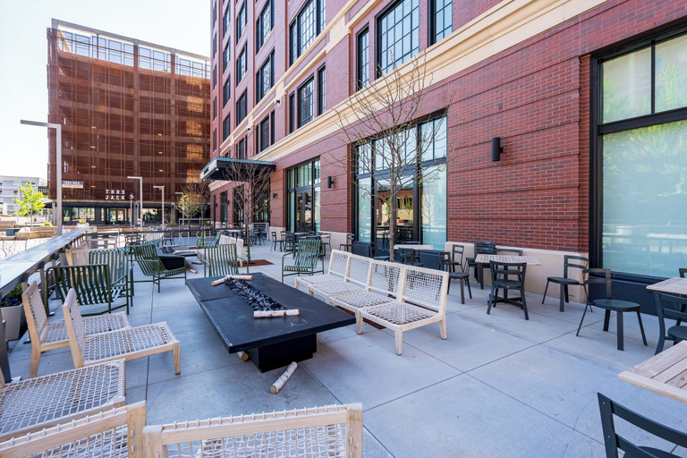 Others 3, Sable 804 - One Bedroom, Hennepin