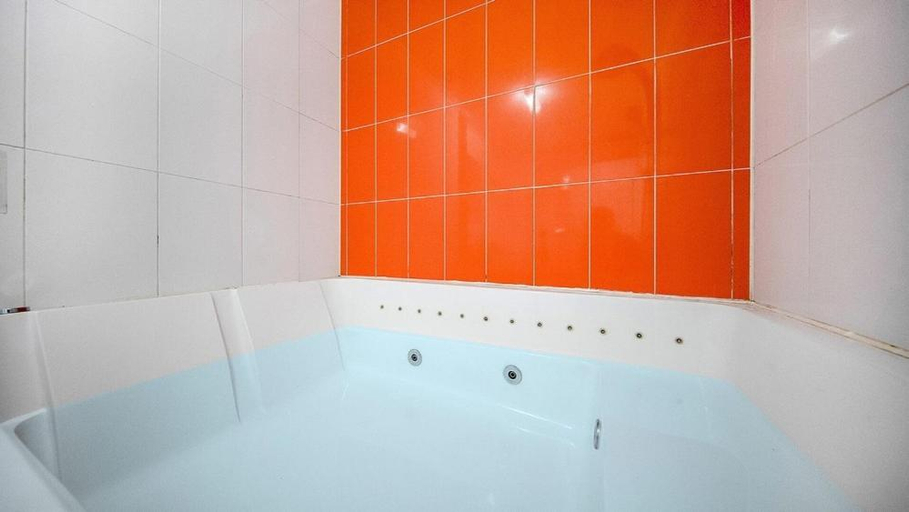 Bathroom 3, Gapyeong Cheotnooneh Pension, Gapyeong