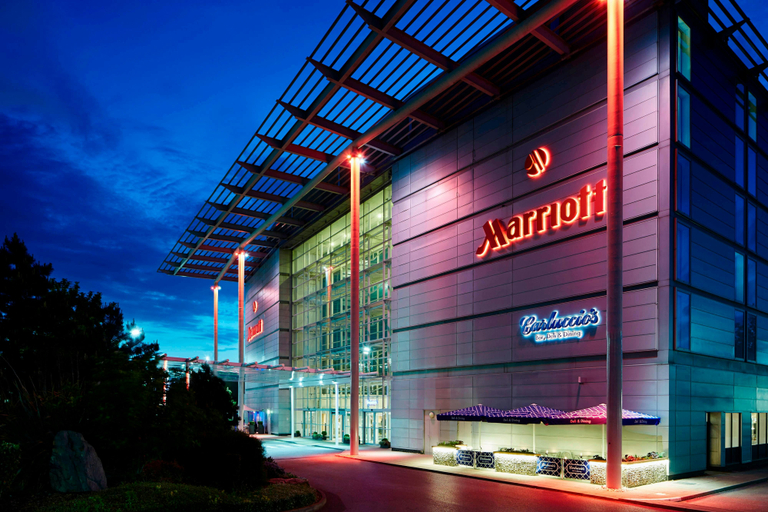 Exterior & Views 2, London Heathrow Marriott Hotel, London