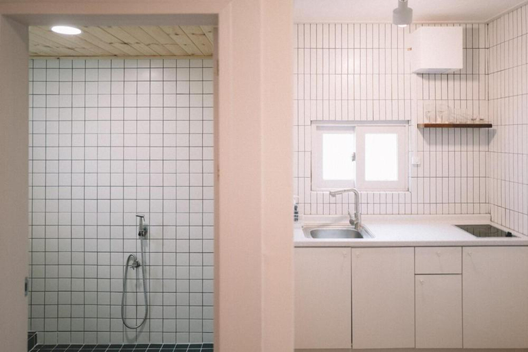 Bathroom 2, Namhae Doojip Pension, Namhae