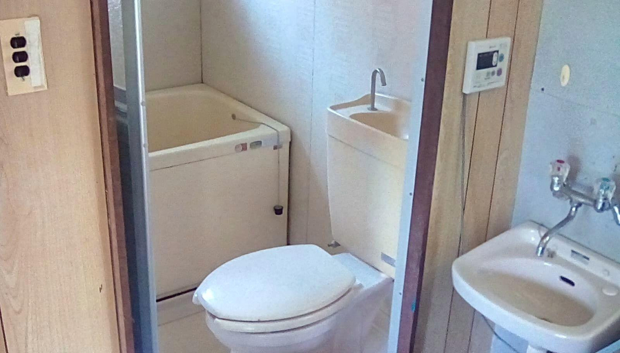 Bathroom 3, K2 Cottage (Hachijojima), Unknown7