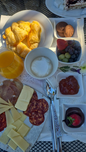 Food & Drinks 5, Villa Conte, Podstrana
