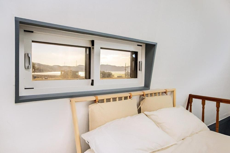 Bedroom 2, badajeongweonpensyeon, Seosan