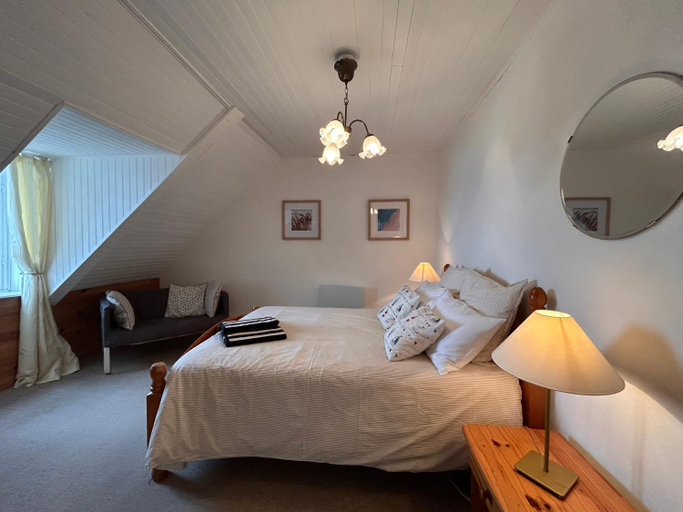 Bedroom 2, St Guenole Apartments, Finistère