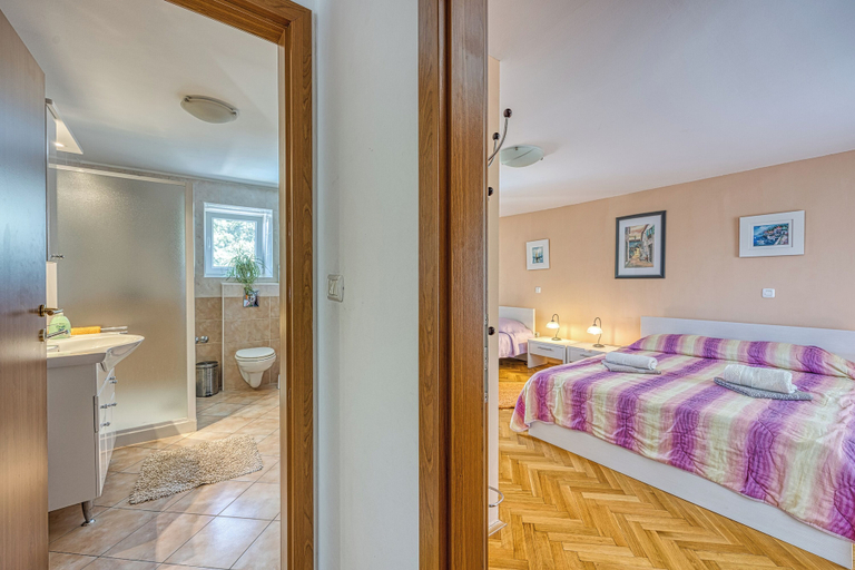 Room 4, Pool House Klarina, Pićan