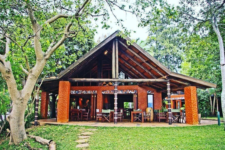 Exterior & Views 2, Phophonyane Falls Ecolodge, Ntfonjeni
