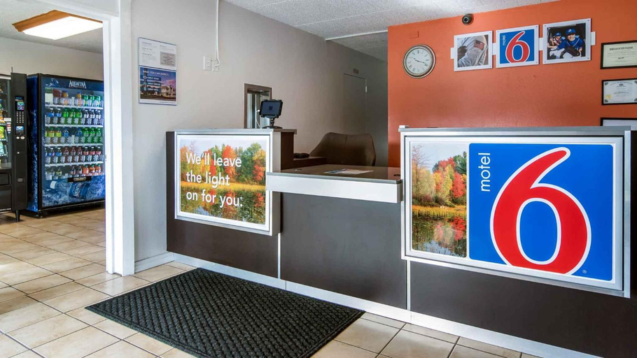 Public Area 3, Motel 6 New Stanton, PA, Westmoreland