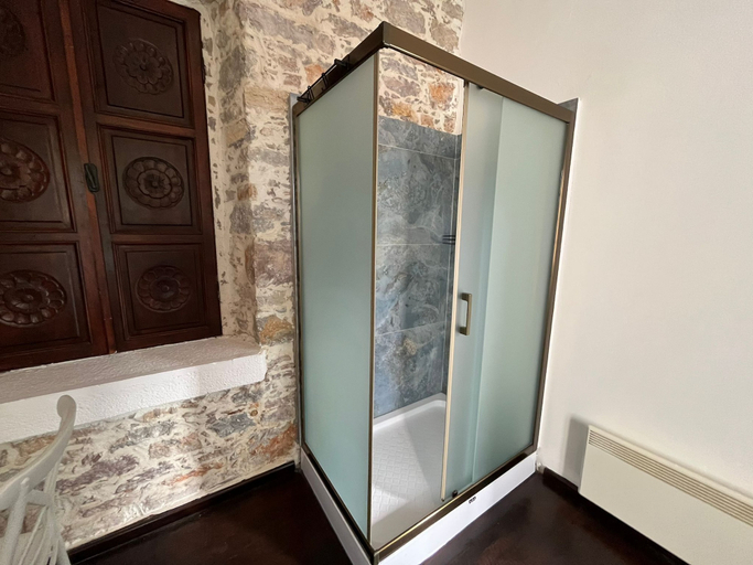 Interior 2, MB142, Bodrum