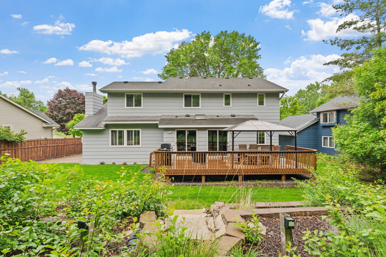 Exterior & Views 2, Ultimate Family Fun Escape, Hennepin