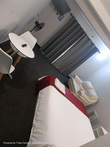 Bedroom 2, The Cave Motel, Horowhenua