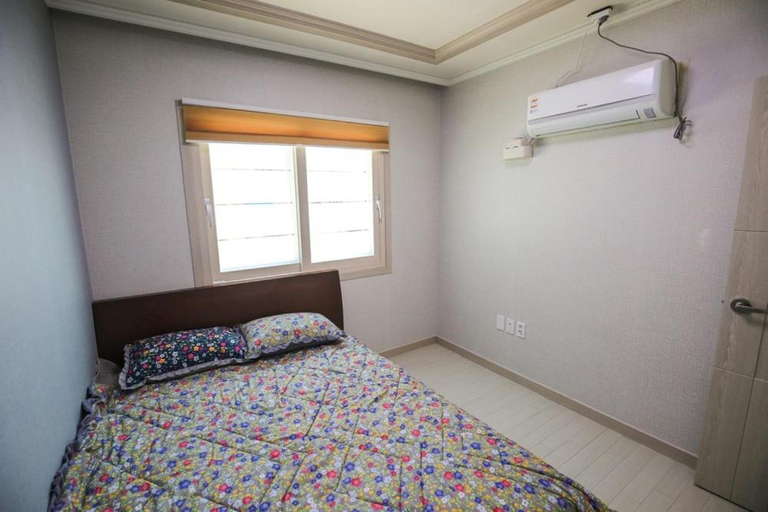 Bedroom 2, pohang yangpodeungdae pensyeon, Pohang