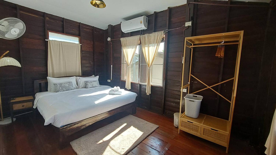 Bedroom 4, Baan Bright Hostel, Muang Chiang Mai