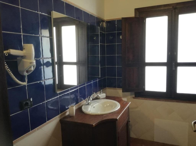 Bathroom 5, HotelPunta Moros, Ogliastra