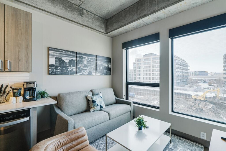 Front of property, Sable 302 - Alcove, Hennepin