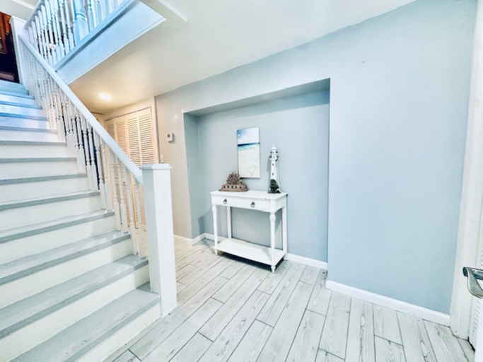 Interior 3, Sandy Toes Stay - Coastal 2bdr, Galveston