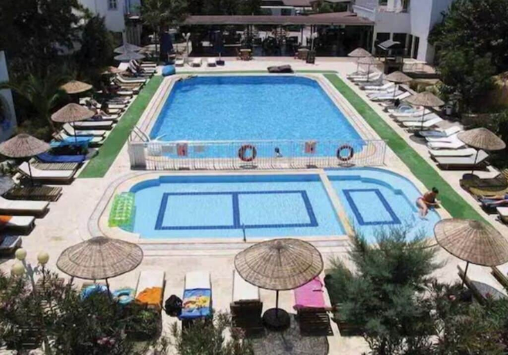 Pool 5, MB141, Bodrum