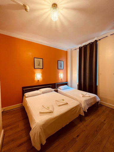 Bedroom 4, Gresham Hotel Bloomsbury, London