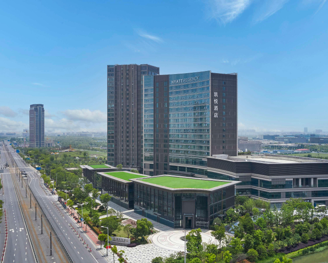 Exterior & Views 2, Hyatt Regency Shanghai Songjiang, Shanghai