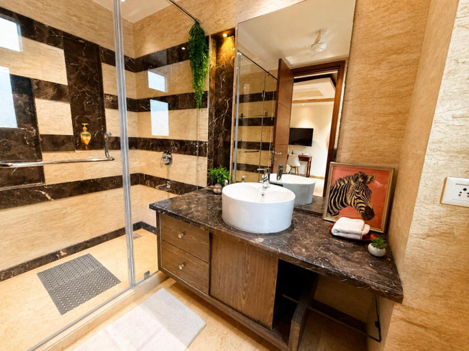 Bathroom 2, Avatar Living Luxe, Delhi