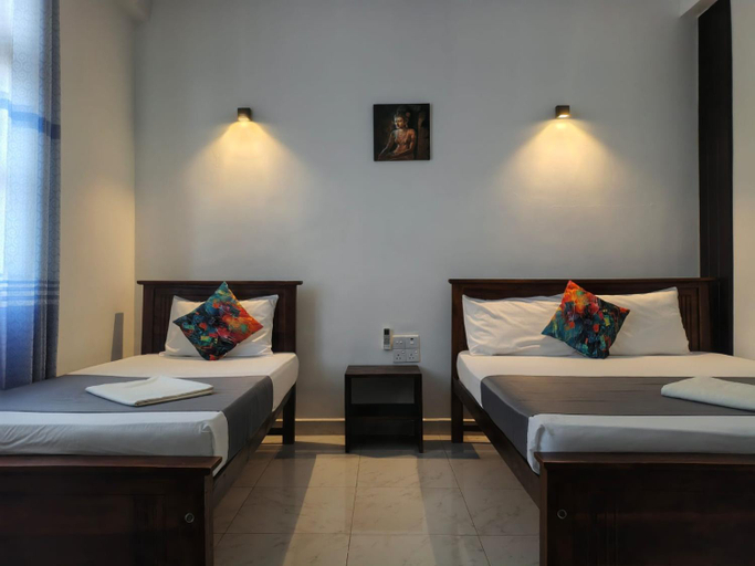 Bedroom 2, Lake Edge Resort, N. Palatha Central