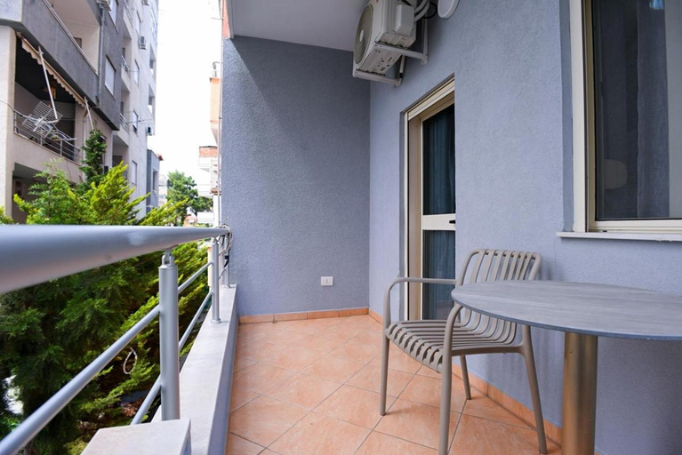 Others 2, Noi Apartments, Durrësit