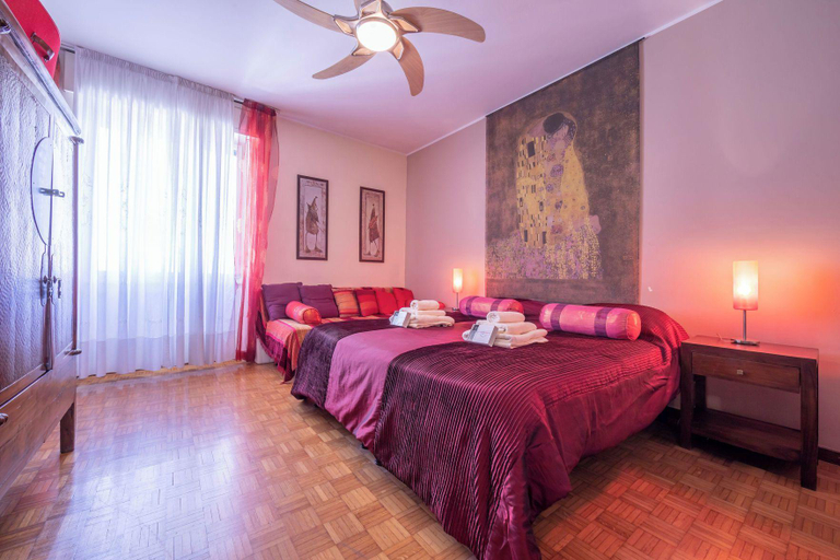 Bedroom 2, Riva Dante Apartment, Trento